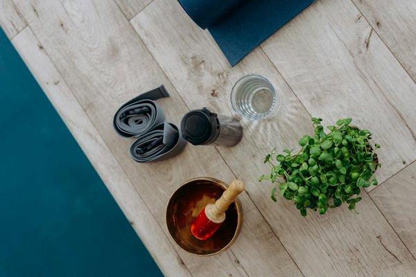 Discovering the montessori toy: a guide to hands-on learning and development